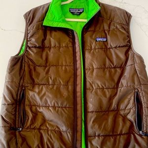 Patagonia men’s vest.